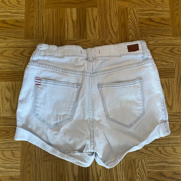 BDG Mid Rise short - Picture 2 of 3